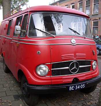 Mercedes bus